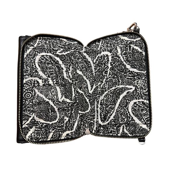 Vera Bradley Leather RFID Mallory Smartphone Wristlet In Black - Picture 4 of 7